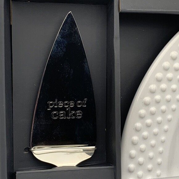 White Cake Plate And Server "To Start the Party" New in Box Belk Exclusive - Picture 9 of 12